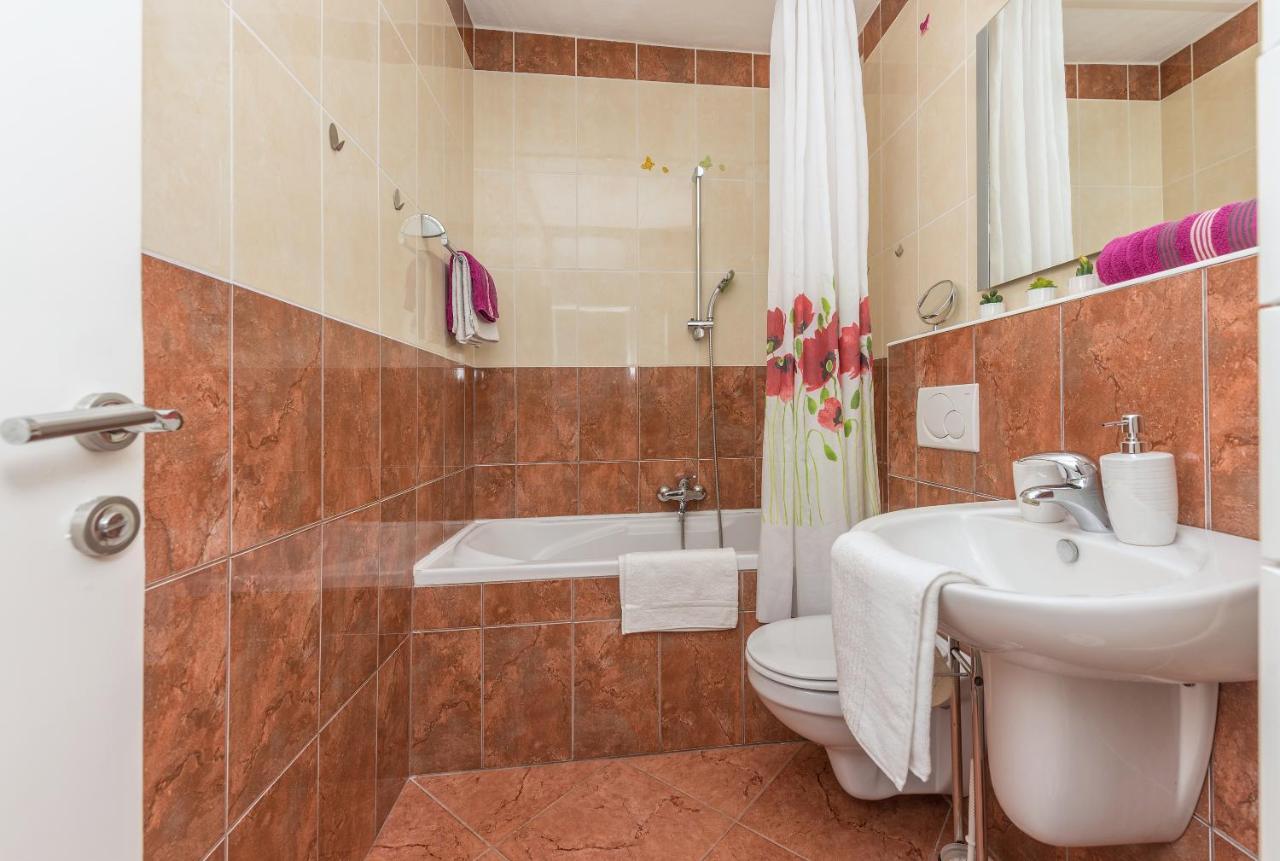 Apartman Centar Glavas Макарска Экстерьер фото
